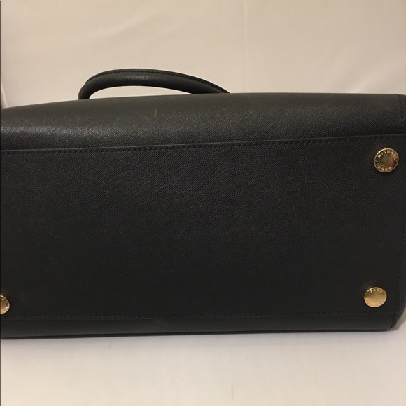 ❤️SOLD❤️Michael Kors tote - Picture 5 of 6